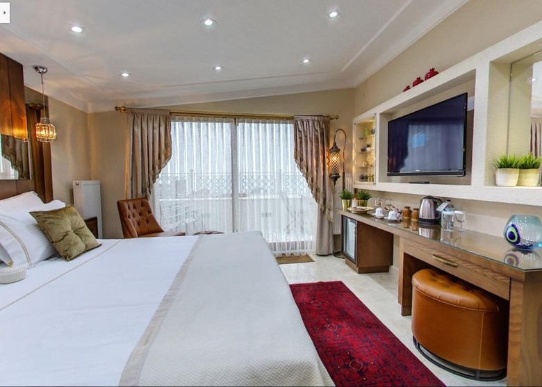 Best Point Hotel