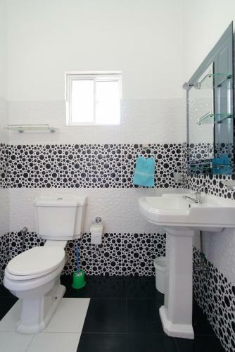 Hostal Kandyan White Holiday Homes