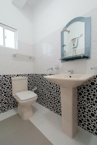 Hostal Kandyan White Holiday Homes