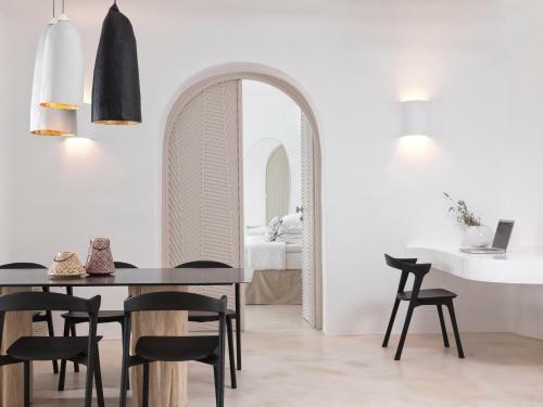 Hotel Astra Suites