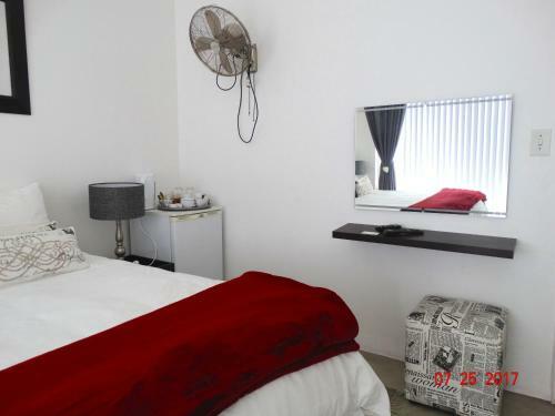Bed & Breakfast Au Plais De Langebaan At Palm Tree Villa