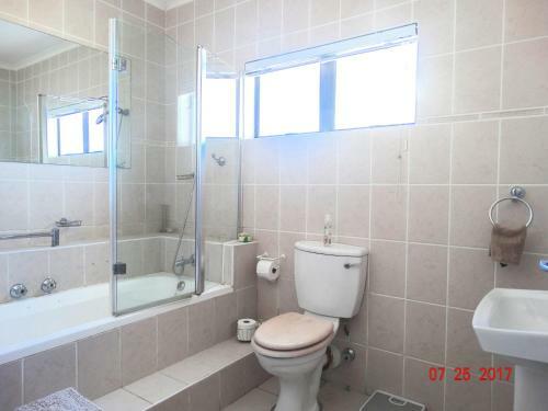 Bed & Breakfast Au Plais De Langebaan At Palm Tree Villa