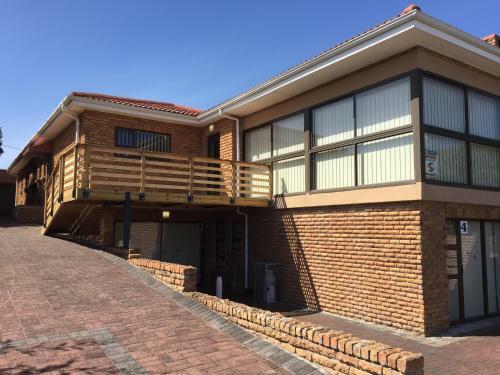 Apartamentos Great White Accommodation
