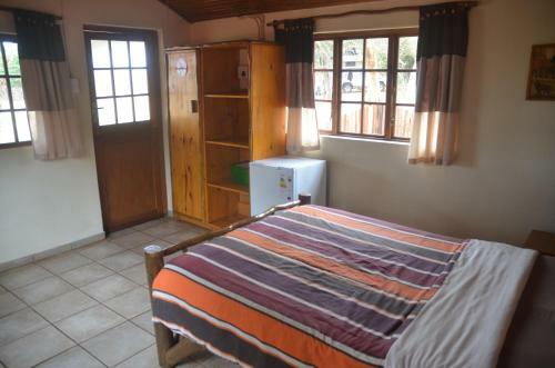 Bushbaby Lodge