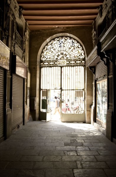 Las Ramblas Bacardi Apartments