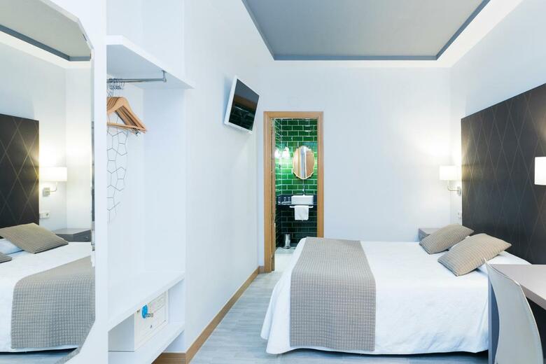 Hostal Oriente