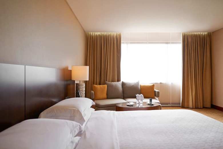 Sheraton Grand Taipei Hotel