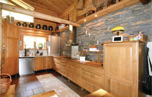 Four-bedroom Holiday Home In Mellerud