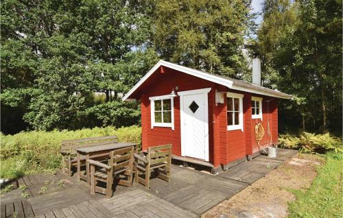Four-bedroom Holiday Home In Ljung
