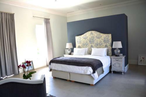 Hostal The Terraces @ Chambray Estate