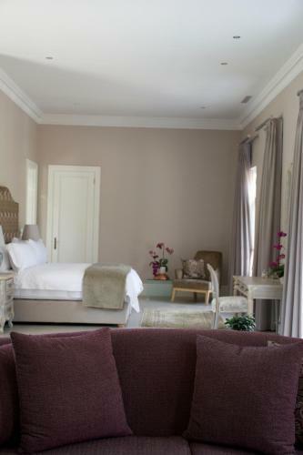 Hostal The Terraces @ Chambray Estate