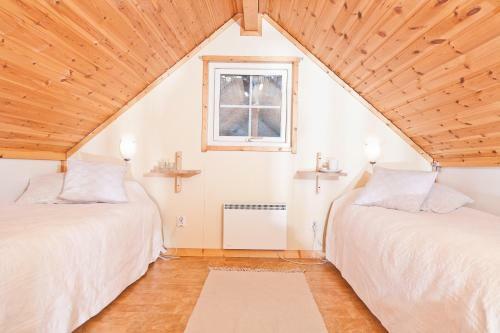 Sel�ter Camping
