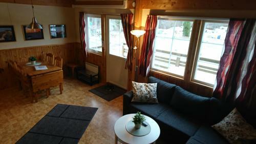 Sel�ter Camping