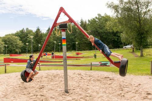 Sel�ter Camping
