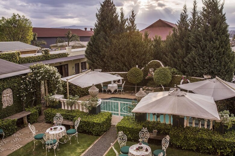 Hostal De Ark Guest House