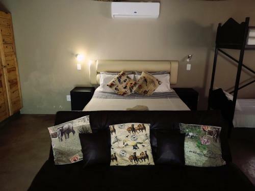 Hostal Rose Garden Overnight Stay