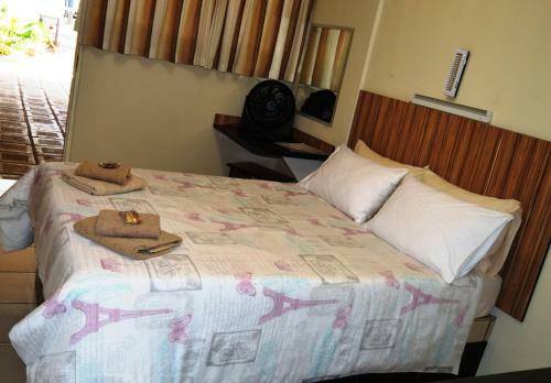 Hostal Rose Garden Overnight Stay