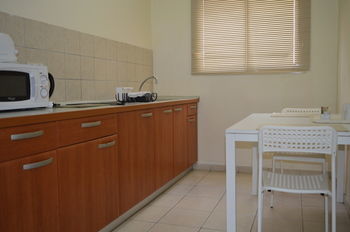 Residencia Lordos Hotel Apartments