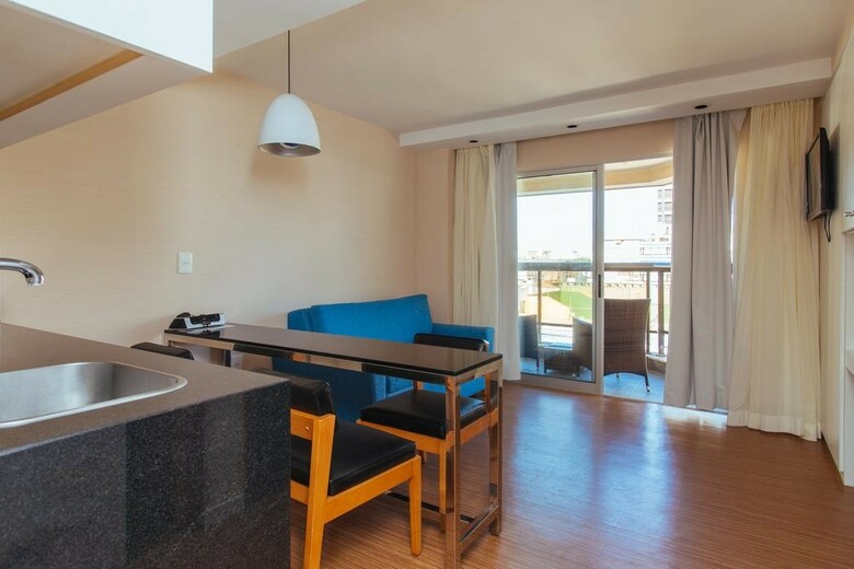 Hotel Golden Beach Resort And Spa