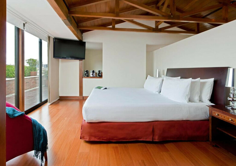 Exe Santaf� Boutique Hotel
