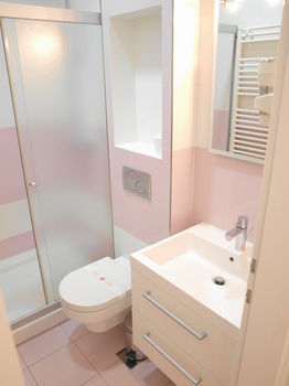 Miro Studio Apartments