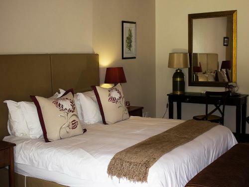Villa Swartberg Private Game Lodge