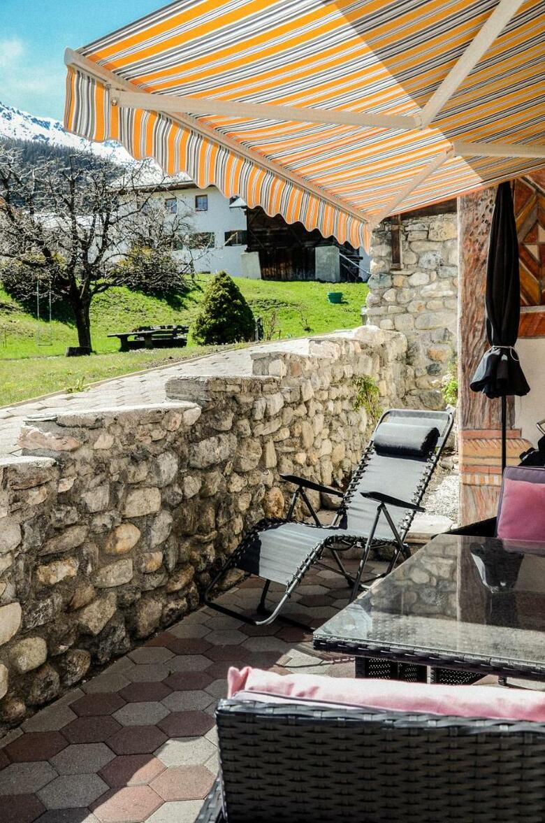 Apartamento Chasa Curtins