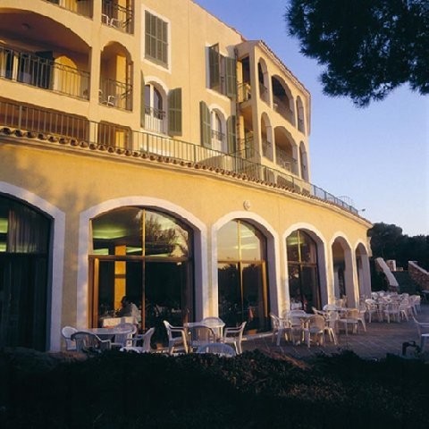 Aparthotel Cala Pi Club