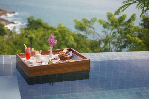 Hotel Wyndham Grand Phuket Kalim Bay