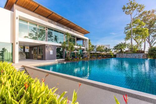 Hotel Wyndham Grand Phuket Kalim Bay