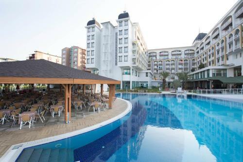 Hotel Kirman Sidera Luxury & Spa