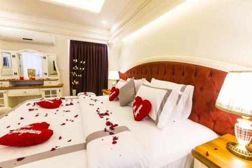 Andalouse Elegant Suite Hotel