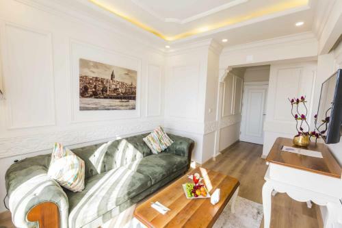 Andalouse Elegant Suite Hotel