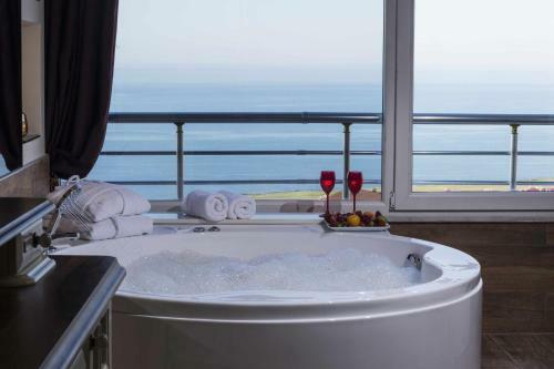 Andalouse Elegant Suite Hotel