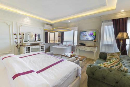 Andalouse Elegant Suite Hotel