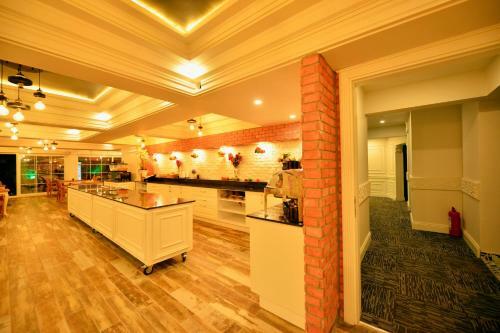 Andalouse Elegant Suite Hotel
