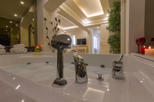 Andalouse Elegant Suite Hotel