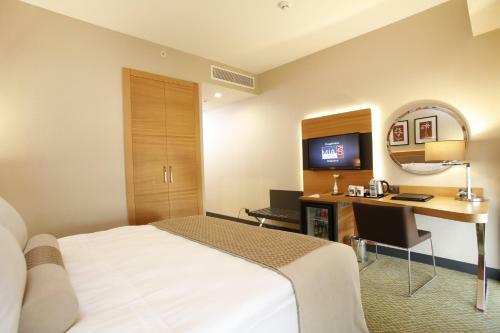 Mia City Hotel