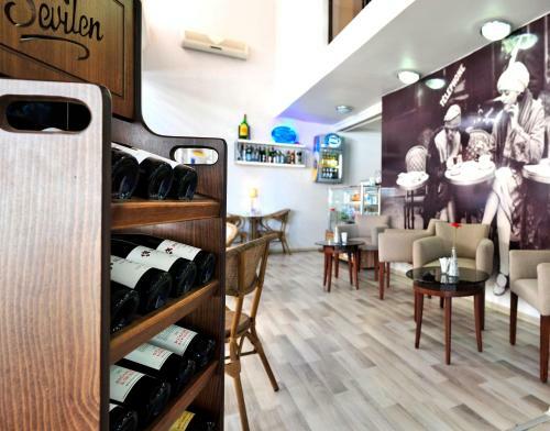 Tanik Hotel