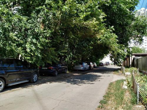 Apartment On Fontanska Road 51