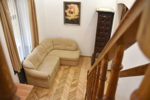 Apartamento 2-level Apt On Kovzhuna Str.