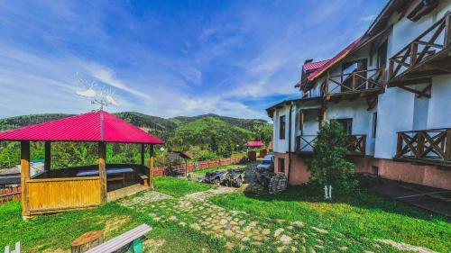 Agroturismo 12 Months