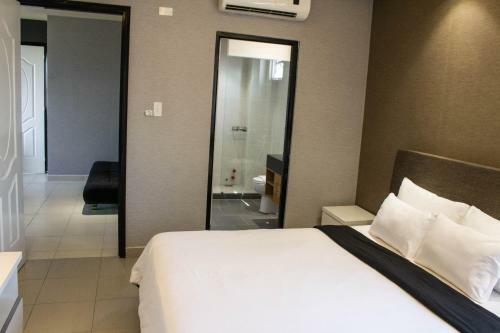 Aparthotel Compass Living Hai Ba Trung