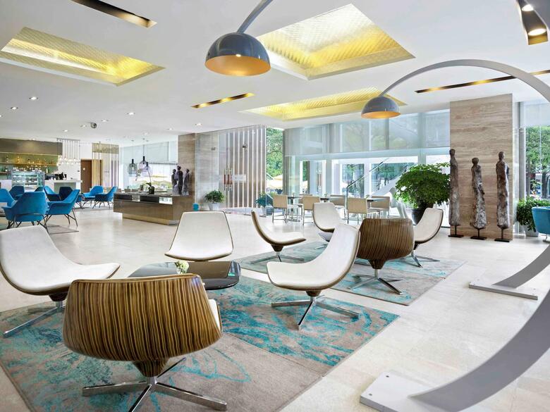 Hotel Novotel Suites Hanoi