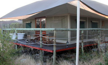 Posada Eagle Tented Lodge & Spa Etosha