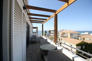 Harbour House Hotel