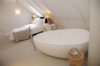Harbour House Hotel