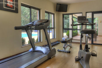 Aparthotel Heri Heights Serviced Apartments