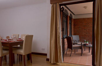 Aparthotel Heri Heights Serviced Apartments