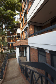 Aparthotel Heri Heights Serviced Apartments